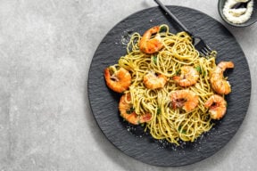 This Shrimp and courgette pasta